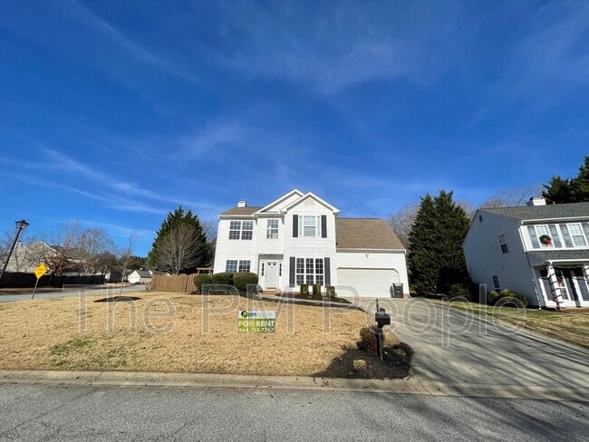 Photo - 201 Fairview Lake Way