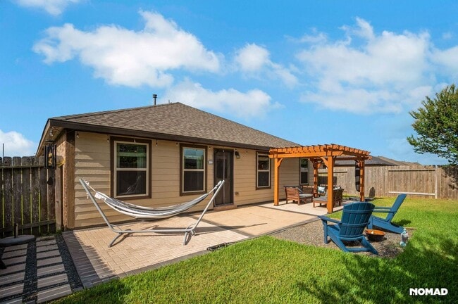 Photo - 28706 Innes Park Pl