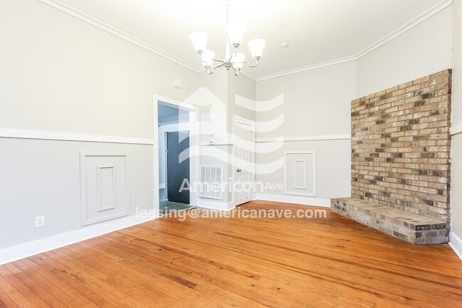 Photo - 605 W 7th Ave