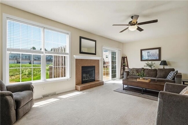 Photo - 10565 Cherry Grove Ct