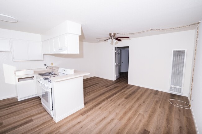 Photo - South Frampton Apartments