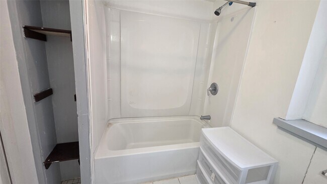 Photo - 35 Dayton St Unit 1st Floor