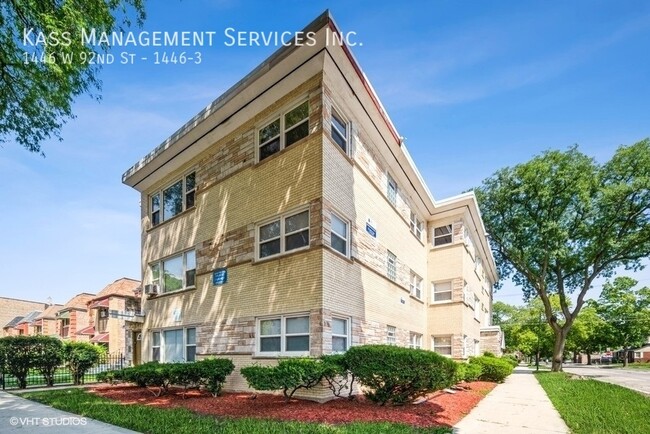 Photo - 1446 W 92nd St Unidad 1446-3
