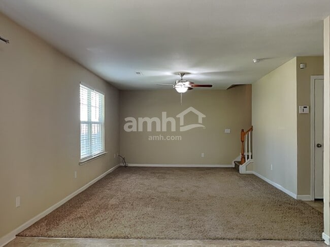 Photo - 129 Midwood Rd