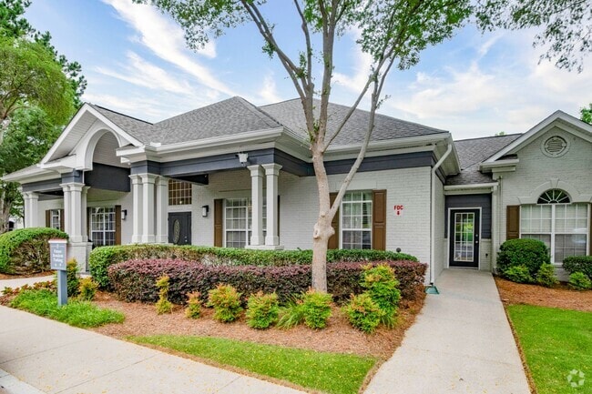 Building Photo - Sugarloaf Crossing Rental