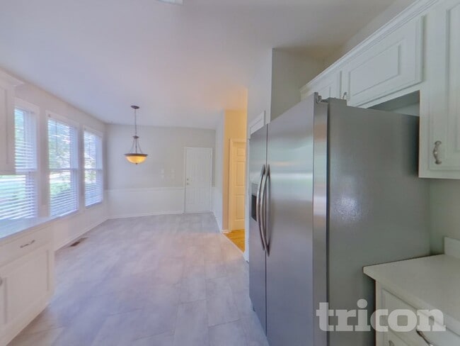 Photo - 1114 Fairview Club Cir House