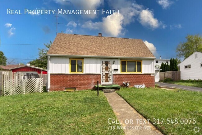 Building Photo - 3-Bedroom house