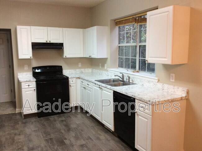 Photo - 1087 Glen Chase Dr