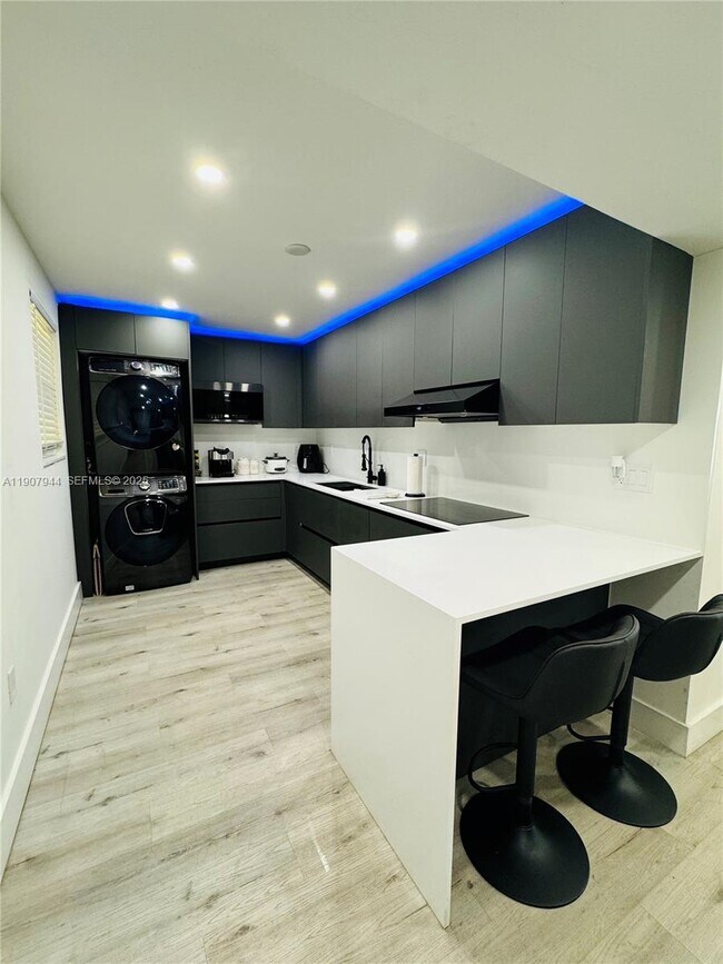 Photo - 1555 W 44th Pl Unit 214D