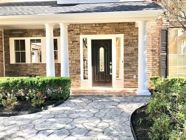 Photo - 5711 Silver Bay Ct