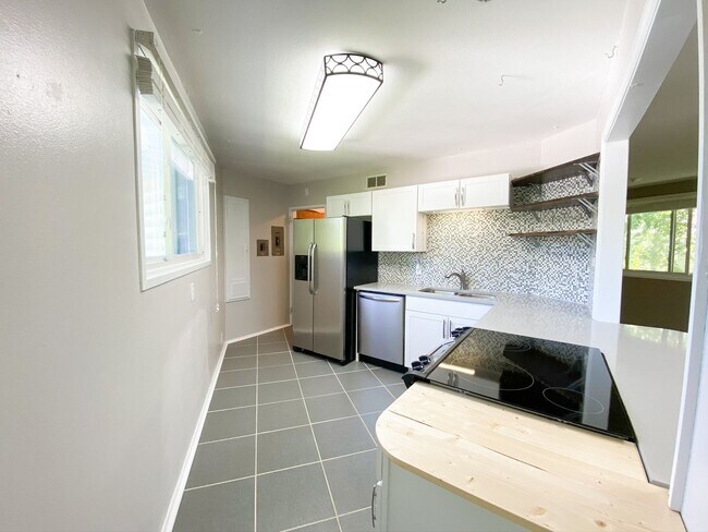 Photo - Woodland Duplex (3019/3021) Unit 3019