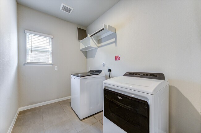 Photo - 1218 Glendora Dr