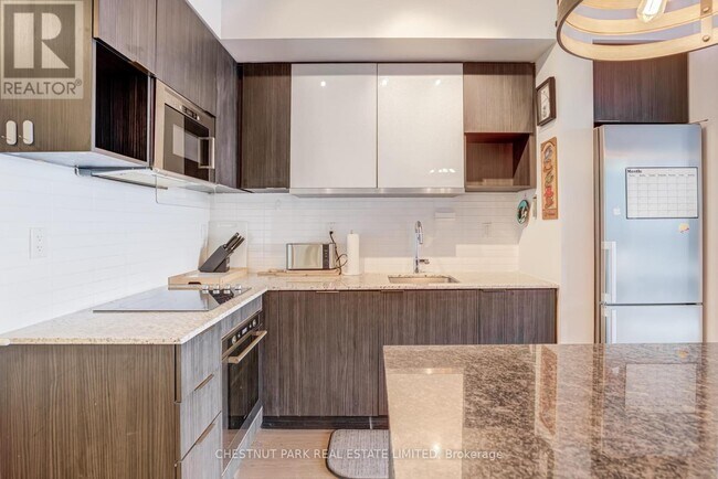 Photo - 99 The Donway W Unité 621