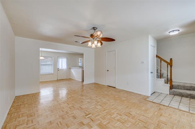 Photo - 2429 Kingsford Ct
