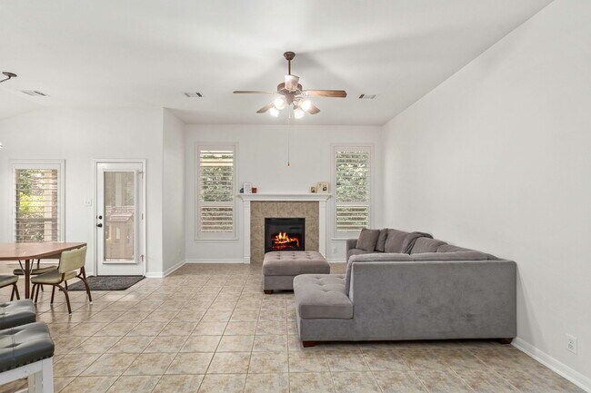 Photo - 211 Aster Trail