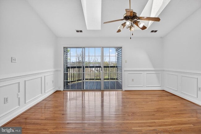 Photo - 102 Timberlake Terrace Unit 11