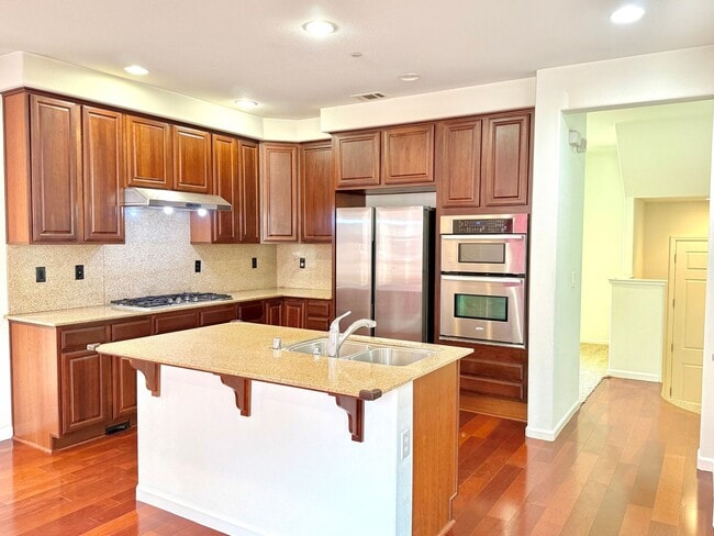 Photo - $4,400 / Beautiful 3BR + Bonus Room / 2.5BA Single-Family Home in Warm Springs, Fremont