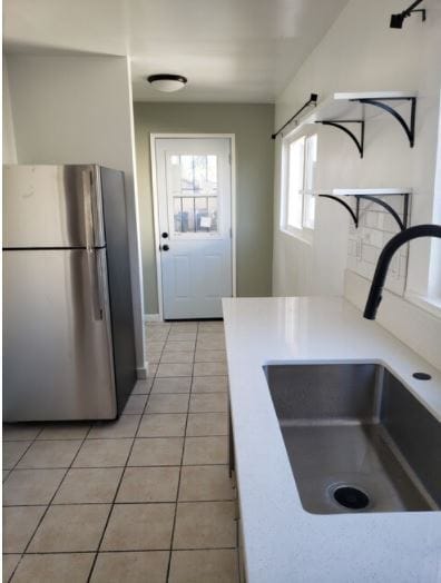 washer dryer hook ups adjacent to kitchen - 2737 S West View St Unit Main