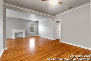 Photo - 336 E Lullwood Ave
