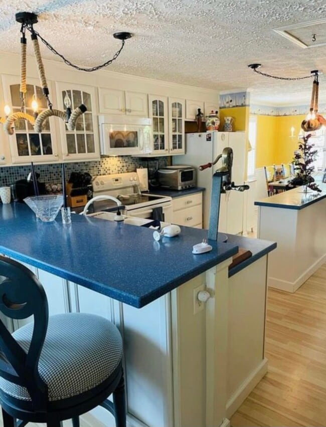 Photo - 351 Arrowhead Trail NE