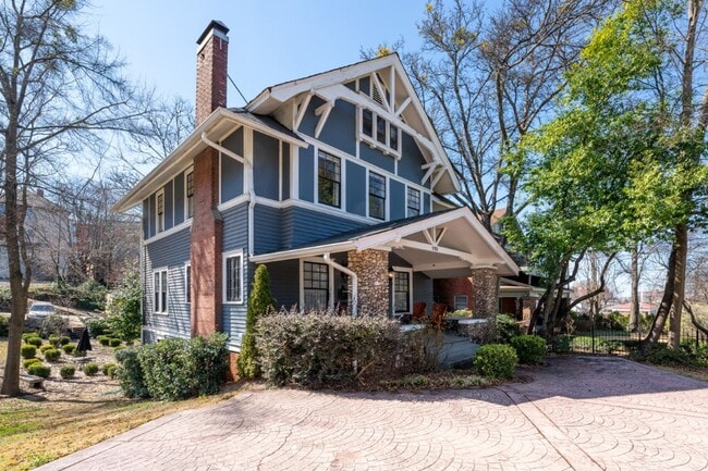 Photo - Beautiful 3BR in Birmingham’s Historic Highlands – Don't Miss Out!