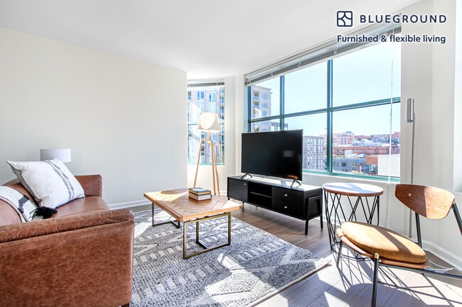 Photo - 2 Townsend St Unidad FL9-ID426