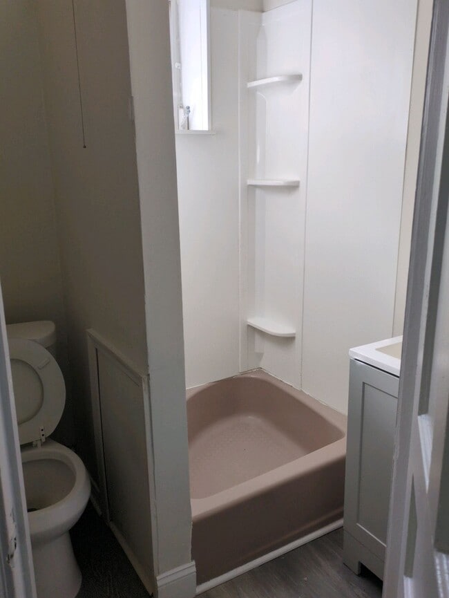 Photo - 1808 W 3rd St