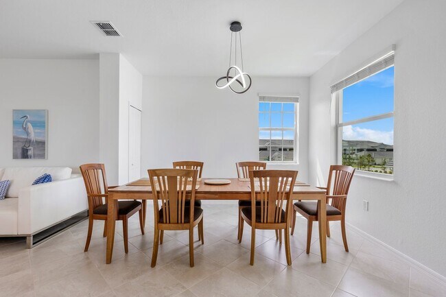 Photo - 15170 BLUFFTON Ln Unit 1821