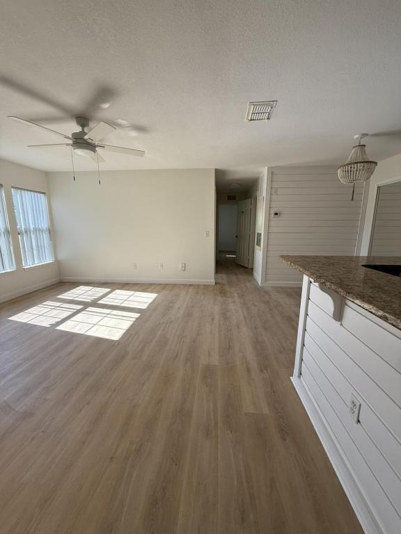 Photo - 1001 Lighthouse Rd