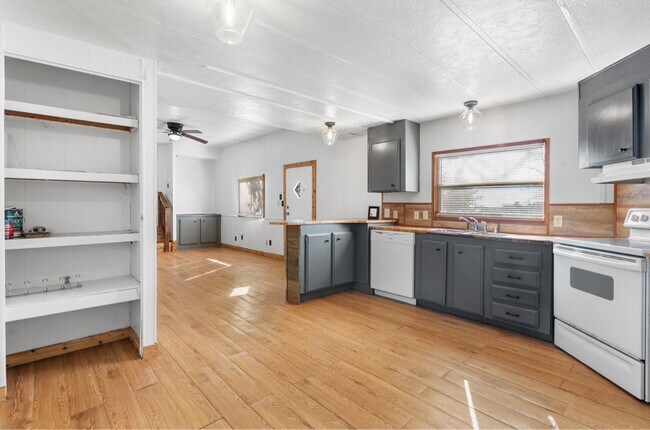 Photo - 3818 Co Rd 826