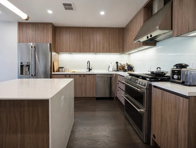 Photo - 8701 Churchill Rd Unit 1103