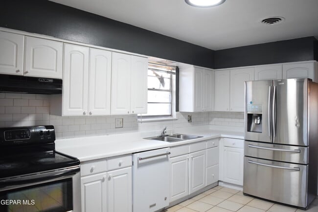 Photo - 136 N Festival Dr