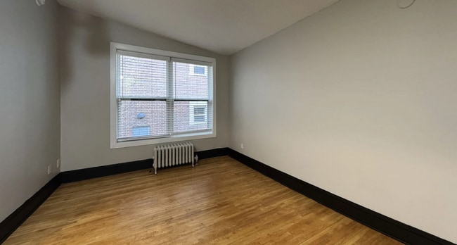 Photo - Oak Grove Downtown