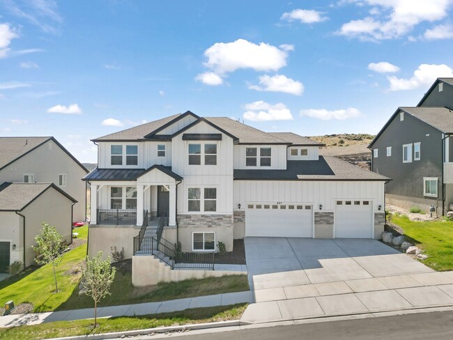Charming 4-bedroom, 2.5-bathroom home - Charming 4-bedroom, 2.5-bathroom home