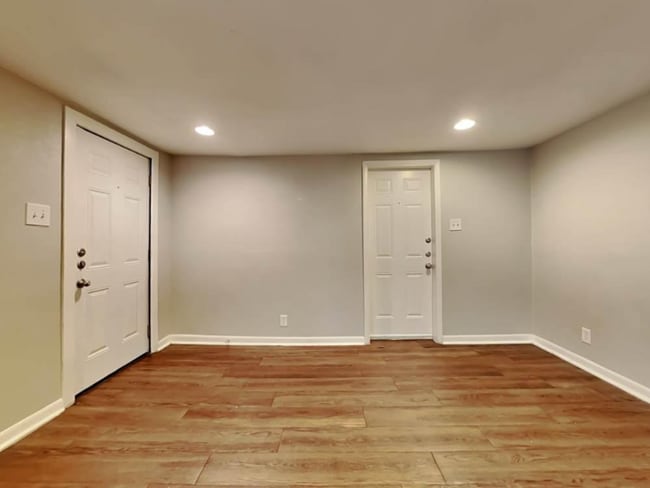 Photo - 4600 Odessa Ave