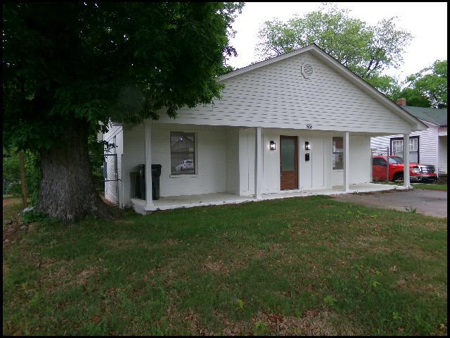 Photo - 606 E 21st St
