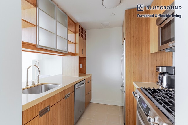 Photo - 450 W 17th St Unidad FL6-ID1801