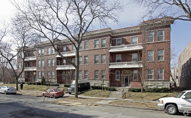 Building Photo - San Rafael Apartments