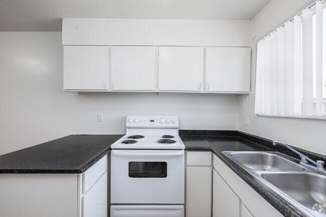 Kitchen 01