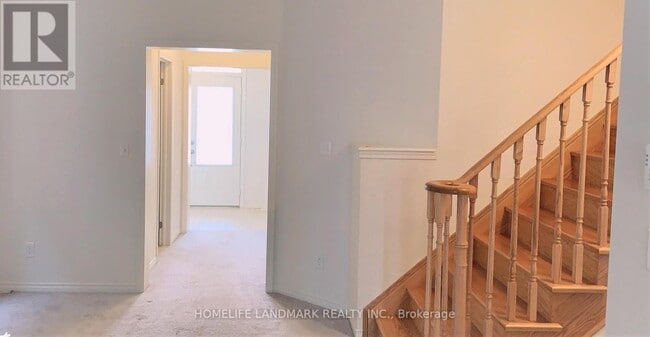 Photo - 2356 Equestrian Cres