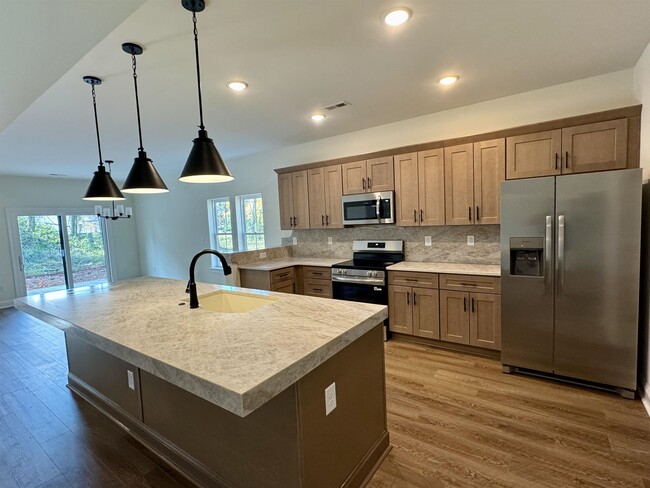 Photo - 207 25th Ave S