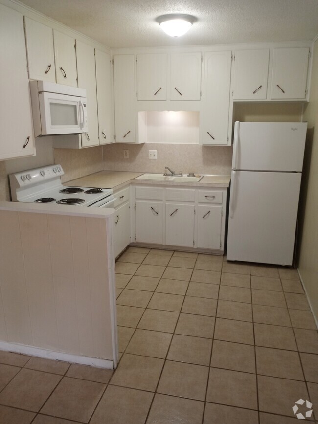 Building Photo - College Park Apartment Unit 1203-104