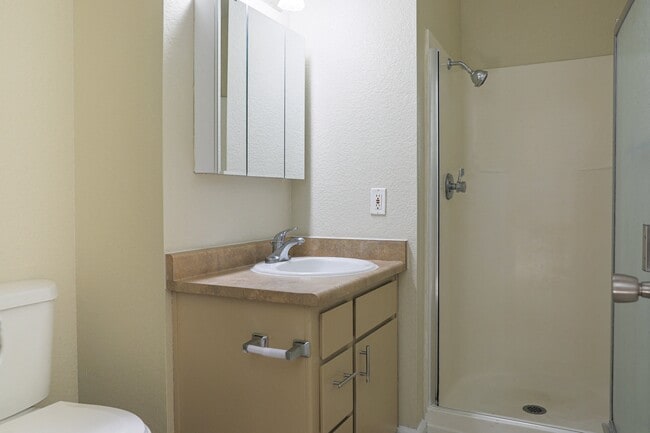 Creekview Homes