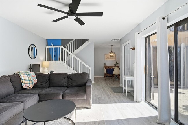 Photo - 6818 68th Way