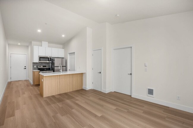 Photo - 8417 SW 24th Ave Unit 314