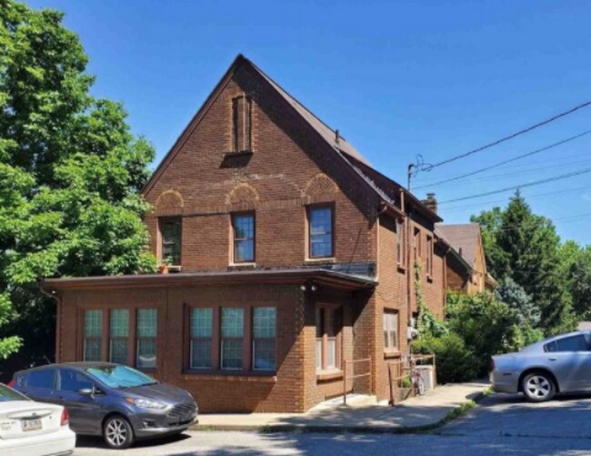 Photo - 1503 S Walnut St Unit Apartment 101
