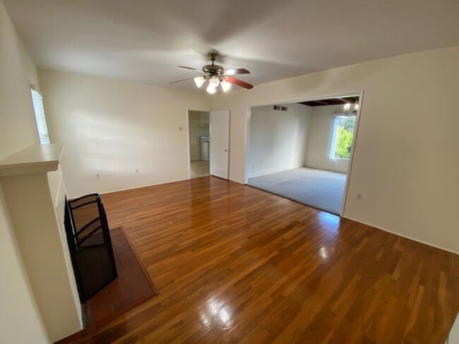 Photo - 916 Lighthouse Ave