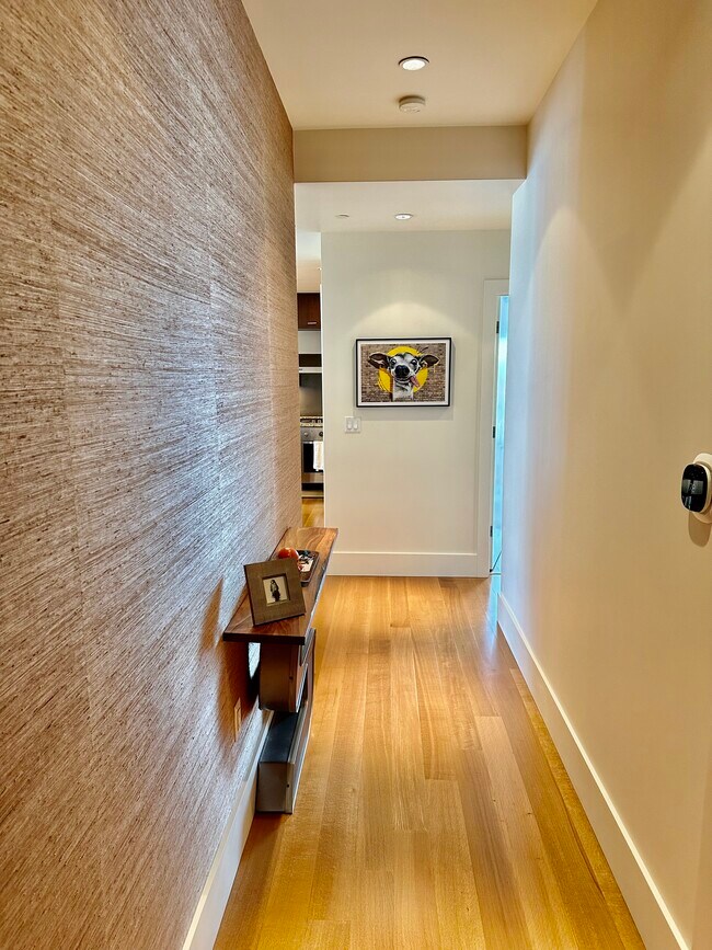 Photo - 1001 NW Lovejoy St Unit 604