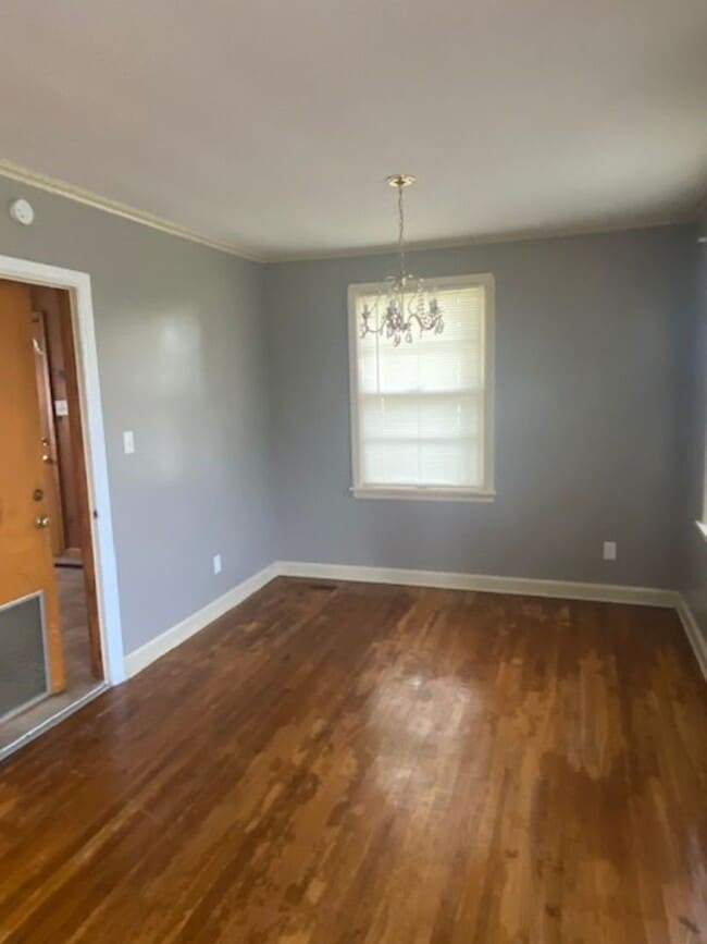 Photo - Renovated 3 Bedroom 3 Bath Home with Gameroom/4th Bedroom for Rent!