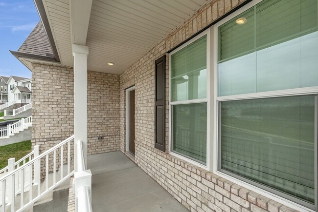 Photo - 104 Millbrook Dr